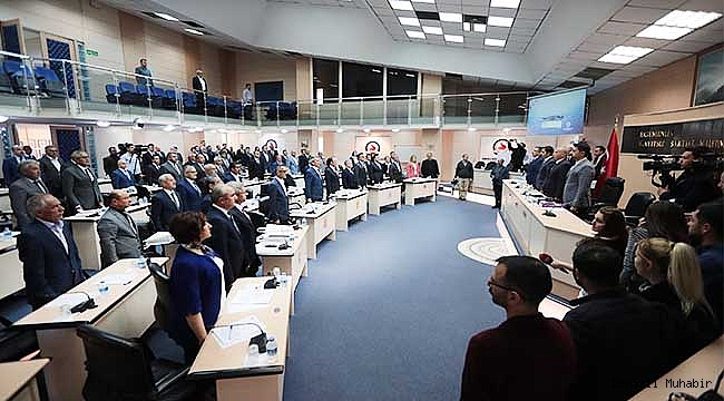 İLK MECLİS’TE GECE YARISI MESAİSİ