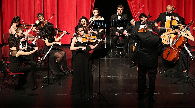 PAÜ Gençlik Oda Orkestrası İzleyiciden Tam Not Aldı