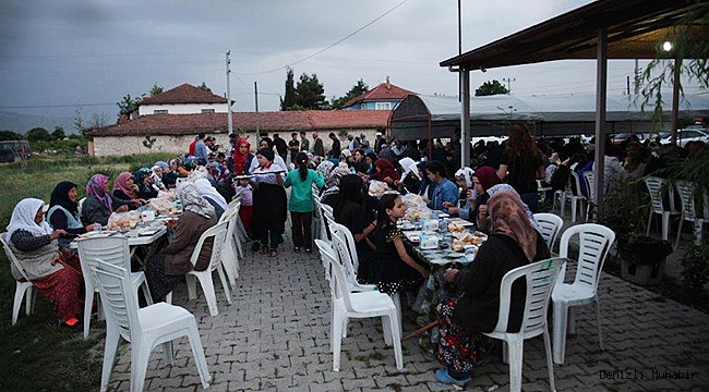 DESİAD, DEPREMZEDELERE İFTAR VERDİ