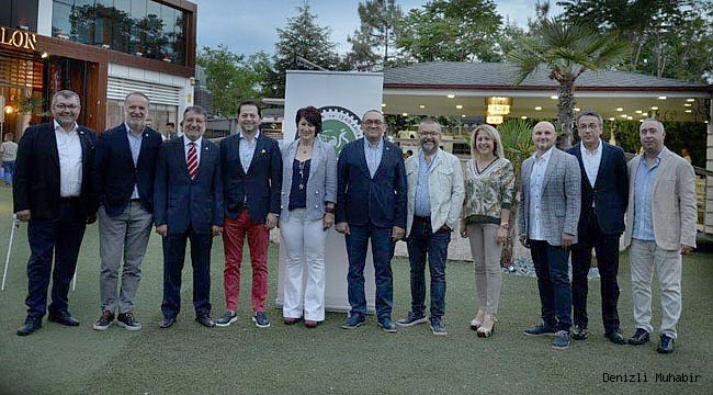 DESİAD  ÜYELERİ İFTAR'DA BİR ARAYA GELDİ.