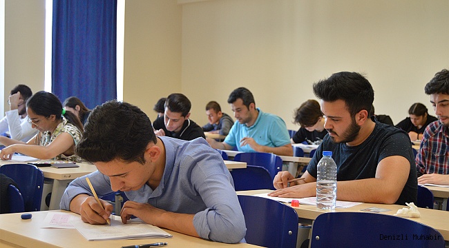 PAÜ’de Yurtdışı Öğrenci Seçme Sınavı Başarıyla Yapıldı