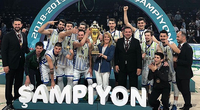 TB2L'de şampiyon Merkezefendi Belediyesi Denizli Basket