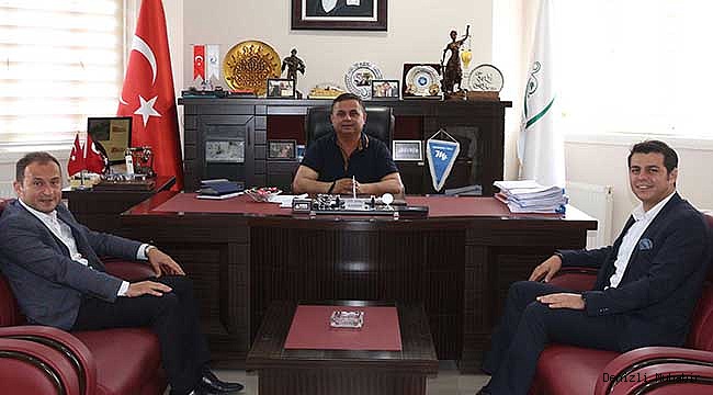 BİRİ VEDA ETTİ, BİRİ VEDA EDECEK