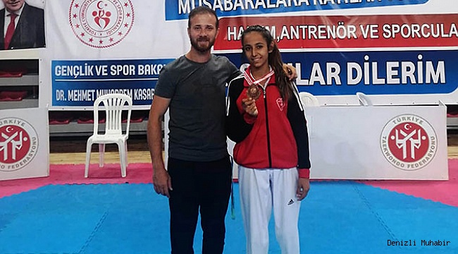 Büyükşehir Taekwondo da Bir Türkiye 3'üncüsü Daha