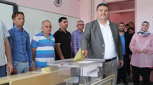 Devecioğl'ndan teşekkür mesajı