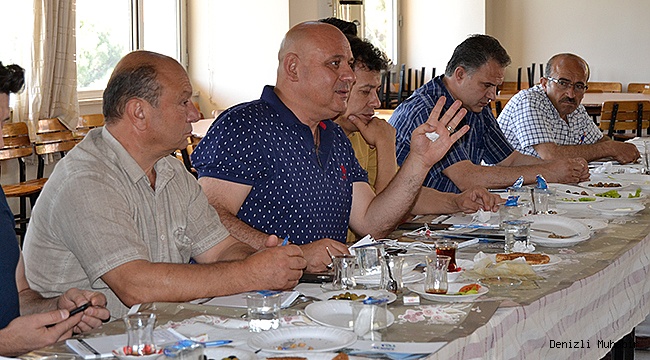 Başkan Şevik, muhtarlarla bir araya geldi
