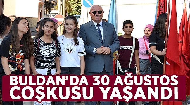 Buldan’da Zafer Bayramı coşkusu