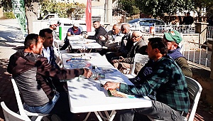 HEKTAŞ Denizli’de çiftçilere  akıllı tarım uygulamalarını anlattı