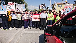 JANDARMA ve ÇOCUKLAR “YAYA GÜVENLİĞİ NÖBETİ"NDE