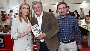 ÜNLÜ YAZARLARDAN BAŞKAN DOĞAN’A TEŞEKKÜR