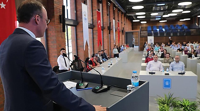 “VATANDAŞLARI GÜLER YÜZLE KARŞILAYIN”