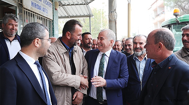 Başkan Osman Zolan Çivril’de hemşehrileriyle kucaklaştı