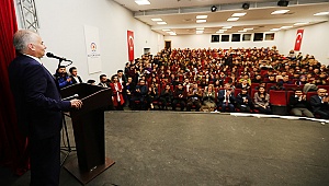 Başkan Zolan'dan gençlere altın değerinde tavsiyeler
