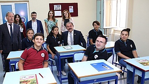 ÖĞRETMENLİĞİN ÖZÜ FEDAKÂRLIKTIR