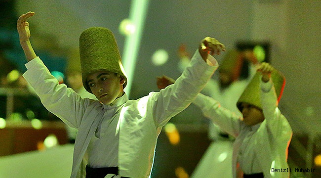 Aydınlılar Denizlili semazen gösterisine hayran kaldı