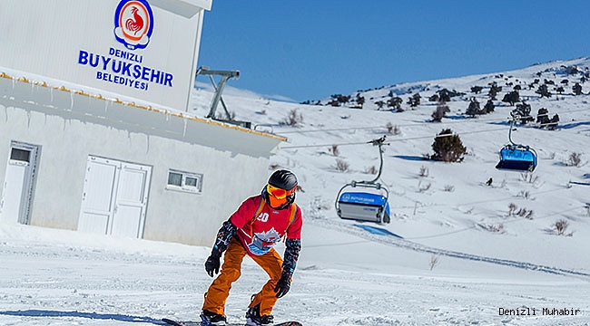 Denizli'de kayak sezonu açıldı