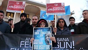 Doğu Türkistan Zulmüne Dur Dediler