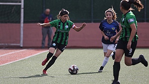 İzmir ekibine 22 gol attılar
