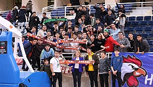 MERKEZEFENDİ BASKET'TE YÜZLER GÜLÜYOR