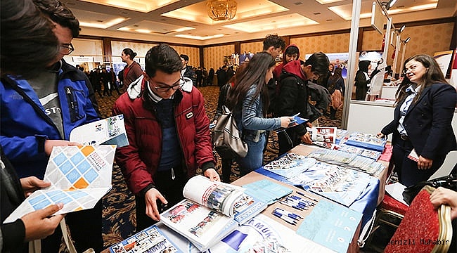 PAÜ Standı Öğrencilerden Büyük İlgi Gördü