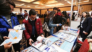 PAÜ Standı Öğrencilerden Büyük İlgi Gördü