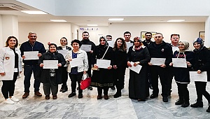 Sarayköy, hayat kurtaranlar zincirine 37 kişiyi ekledi