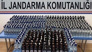Yüzlerce Kaçak İçki Yakalandı