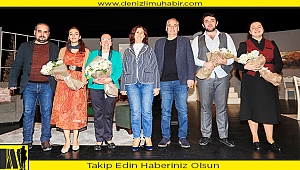 Başkan Zolan ve eşi Berrin Zolan, Geç Kalanlar'ı izledi