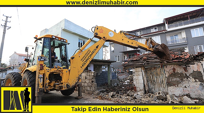 PAMUKKALE’DE METRUK BİNA YIKIMI DEVAM EDİYOR