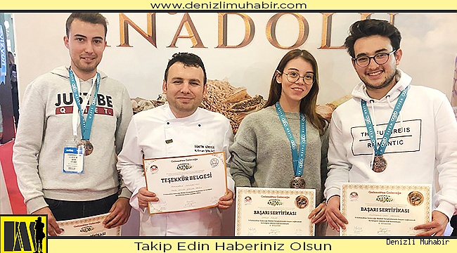 PAÜ Öğrencileri Madalya İle Döndü