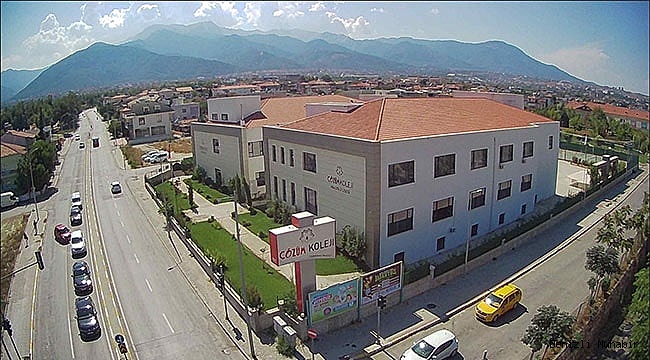 DENİZLİ ÇÖZÜM KOLEJİ SINIFI EVE GÖTÜRDÜ 