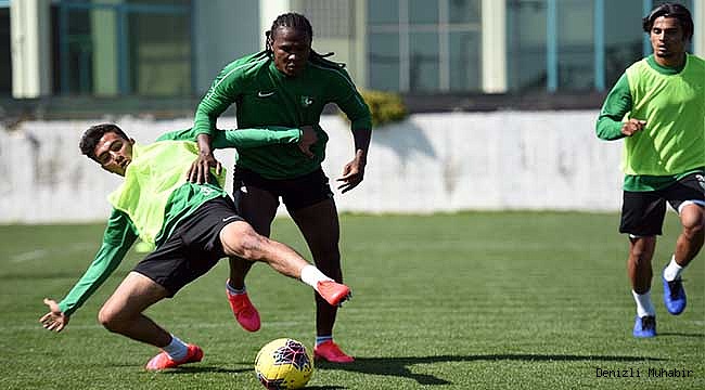 Denizlispor, Fenerbahçe'yi bekliyor