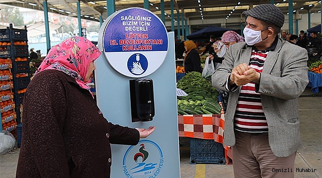PAZAR YERLERİNE EL DEZANFEKTANI KOYDU