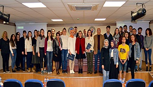 ‘Toplumsal Cinsiyet ve Akademide Cam Tavan Sendromu’