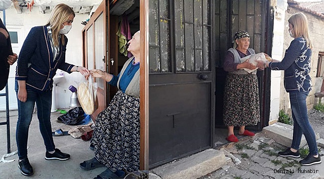 BAŞKAN DOĞAN EKİPLERLE BİRLİKTE EKMEK DAĞITIYOR