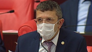 Öztürk, sağlık çalışanlarının hakkını istedi