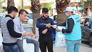 PAMUKKALE BELEDİYESİ VATANDAŞLARA 200 BİN MASKE DAĞITTI