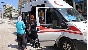 Yangın söndürmeye çalışırken yaralandı