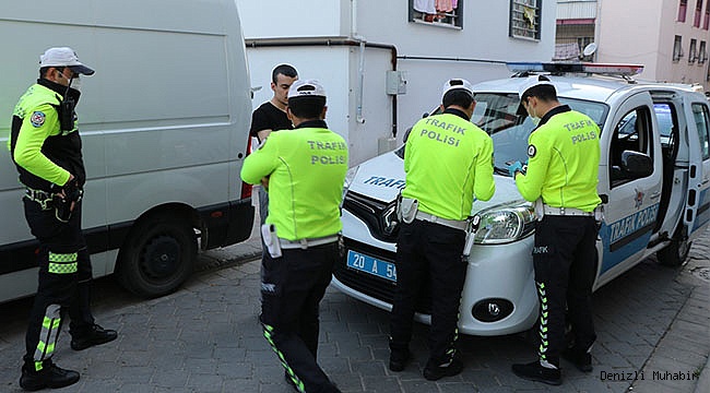 20 yaş altı genç sokağa çıktı, cezayı yedi
