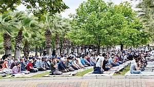 Denizli OSB Camiinde 74 gün Aradan Sonra Cuma Namazı Kılındı