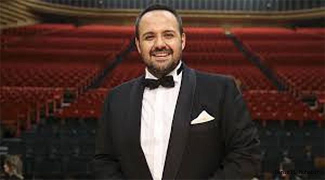 Murat Karahan, "Evde Bayram Konserleri" kapsamında Hierapolis Antik Tiyatrosu'nda sahne aldı