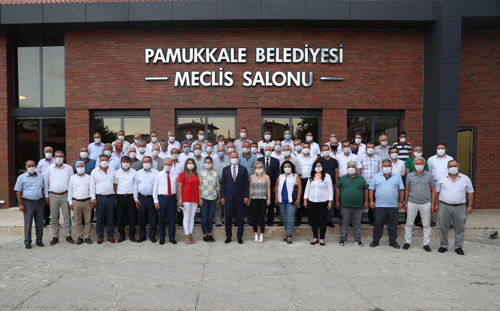BAŞKAN ÖRKİ MUHTARLARLA BULUŞTU
