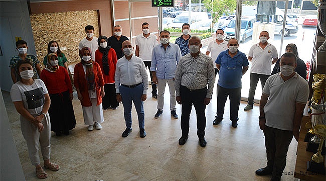 Başkan Özbaş, belediye personeli ile bayramlaştı