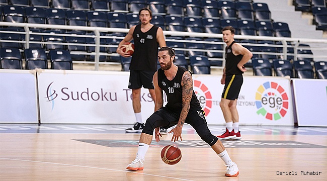 MERKEZEFENDİ BASKET PARKEYE İNDİ