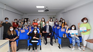 PAMUKKALE BELEDİYESİ’NİN YAZ KURSLARI TAMAMLANIYOR