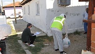 Sarayköy Belediyesi karantina altındaki mahalleye seferber oldu