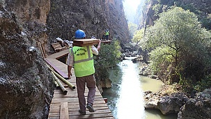 Çal Kanyonu’nda 700 metre geçildi