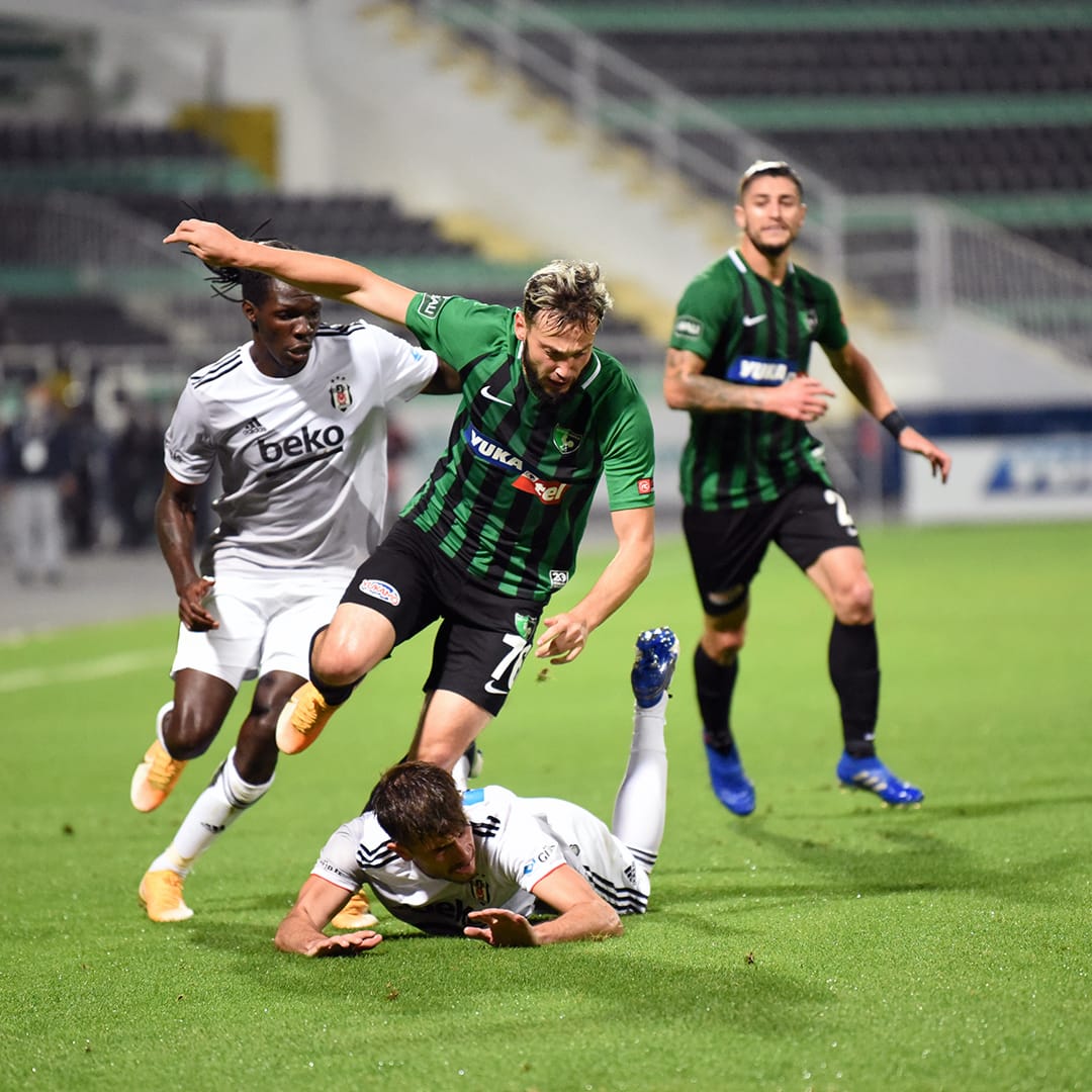 Horoz kendi evinde Beşiktaş'a yenildi