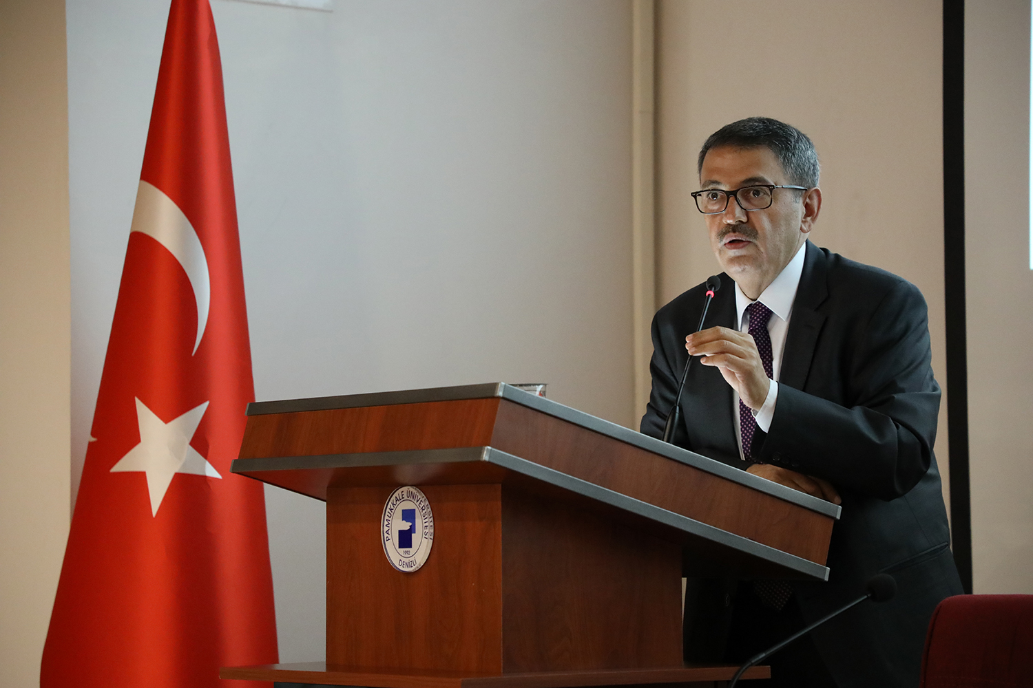 Rektör Vekili Prof. Dr. Kutluhan’dan “29 Ekim Cumhuriyet Bayramı” Mesajı