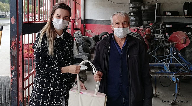 Başkan Özbaş, 7 yıllık Öğretmenler Günü kutlama geleneğini sürdürdü